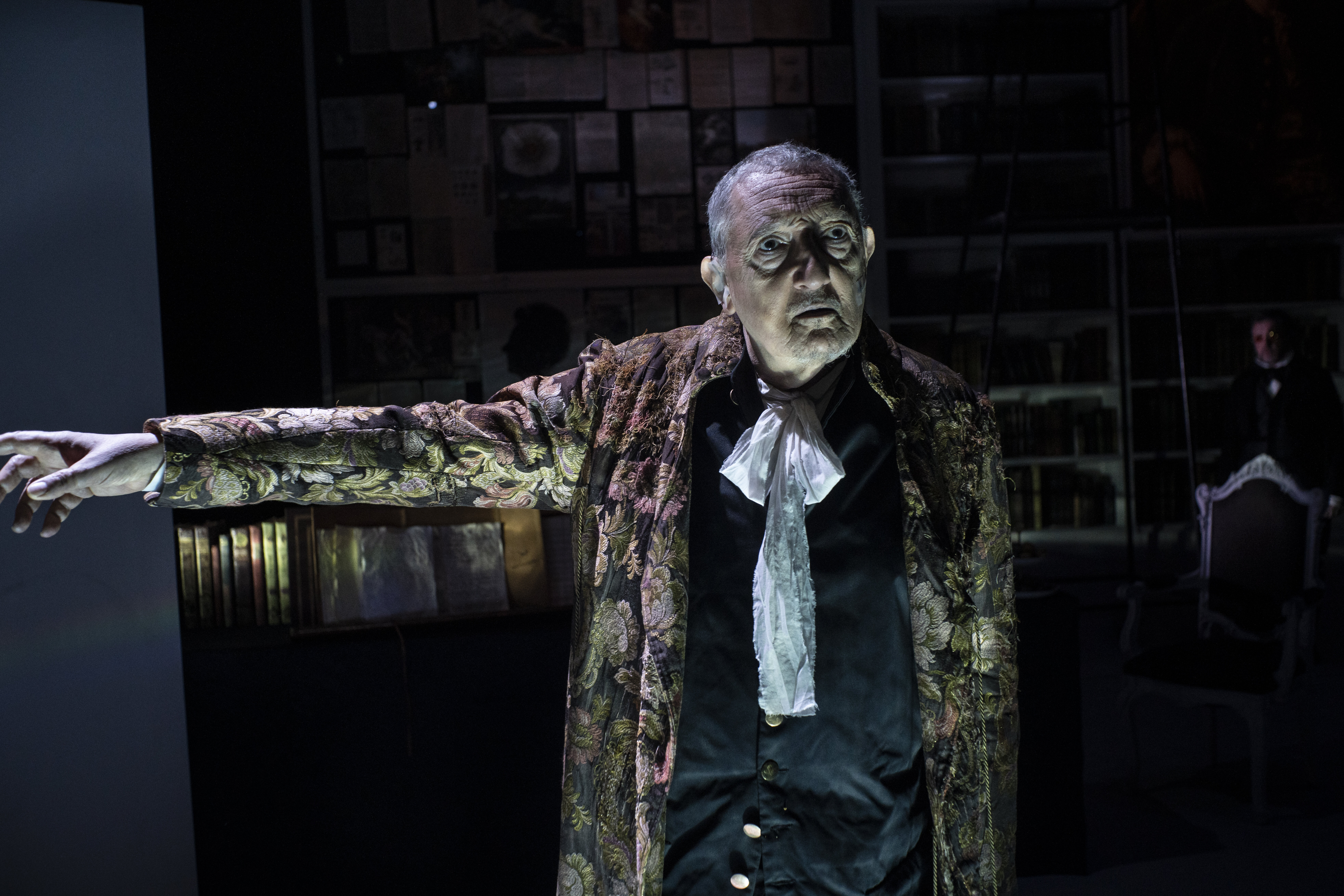 Fabio Condemi e Fabrizio Sinisi a Teatro per raccontaci del personaggio diventato antonomasia: Casanova