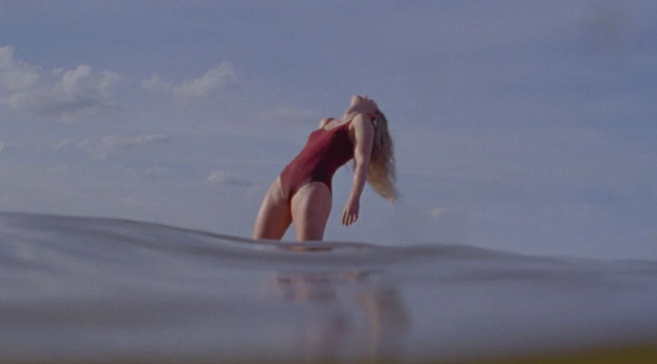 The Chronology of Water, il debutto alla regia di Kristen Stewart, arriva al cinema dall’11 giugno The Chronology of Water, il debutto alla regia di Kristen Stewart, arriva al cinema dall’11 giugno