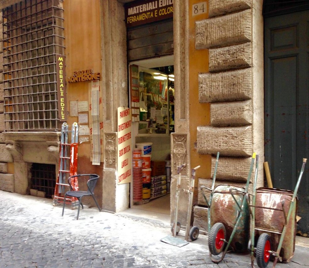 Immagine rappresentante l'ingresso del negozio Edilizia Monterone