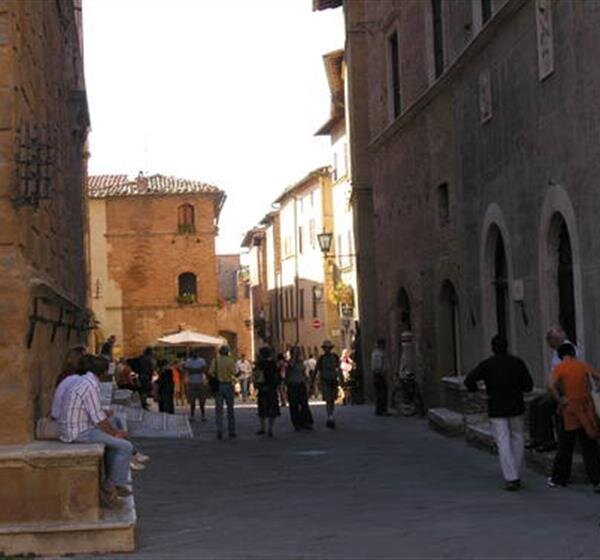 centro-storico-di-pienza-3.jpeg