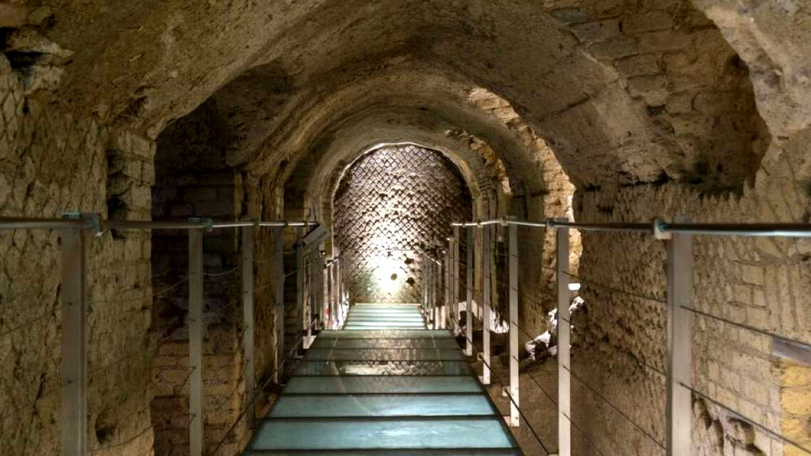 percorso-archeologico-rione-terra-pozzuoli-l-20200331213900.jpeg