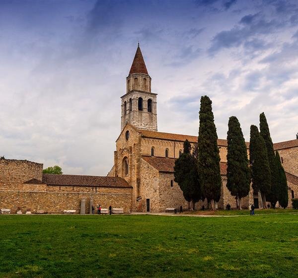 aquileia2.jpeg aquileia2.jpeg