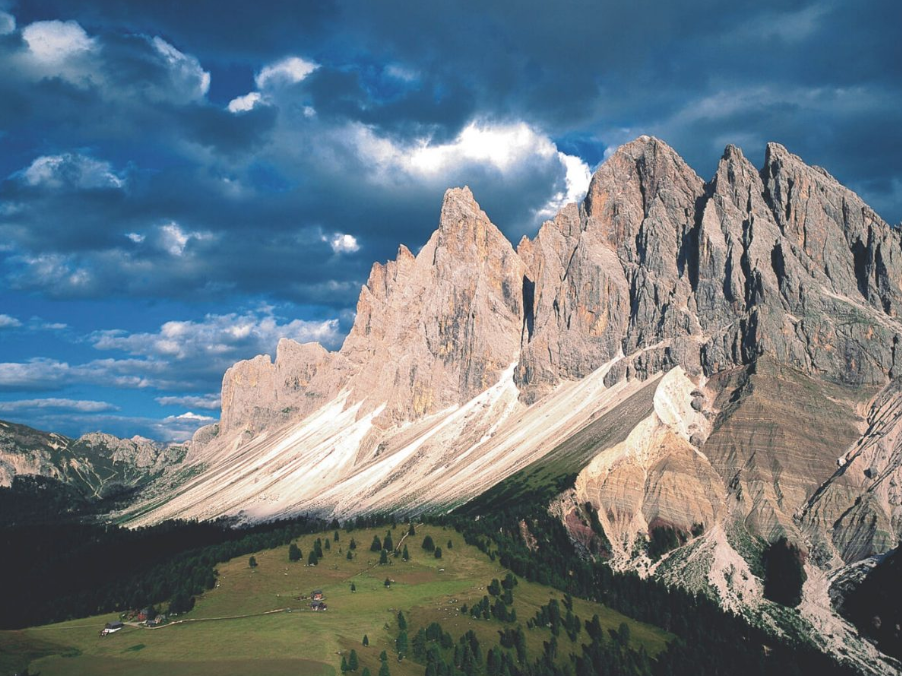 le-dolomiti-1.png le-dolomiti-1.png