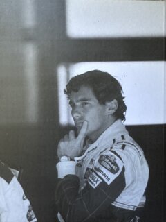 senna pensoso.jpeg senna pensoso.jpeg