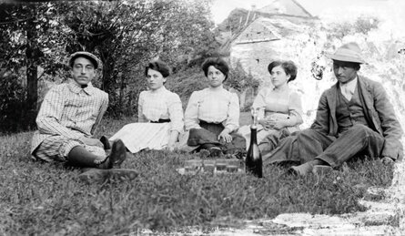 immagine1.jpeg immagine1.jpeg