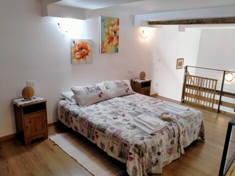 eyJlbiI6ImxpdmluZyBhcmVhIiwiZGUiOiJTY2hsYWZiZXJlaWNoIGRlciBGZXJpZW53b2hudW5nIn0=