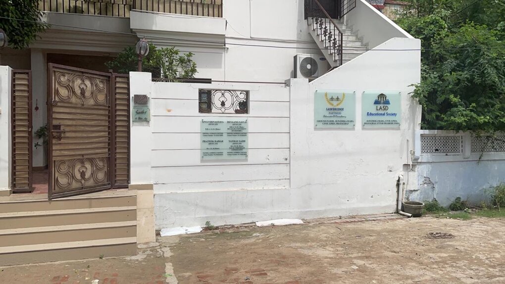 27981_ecbde0ae46f12343f07f6097c7c66c821d6083cb