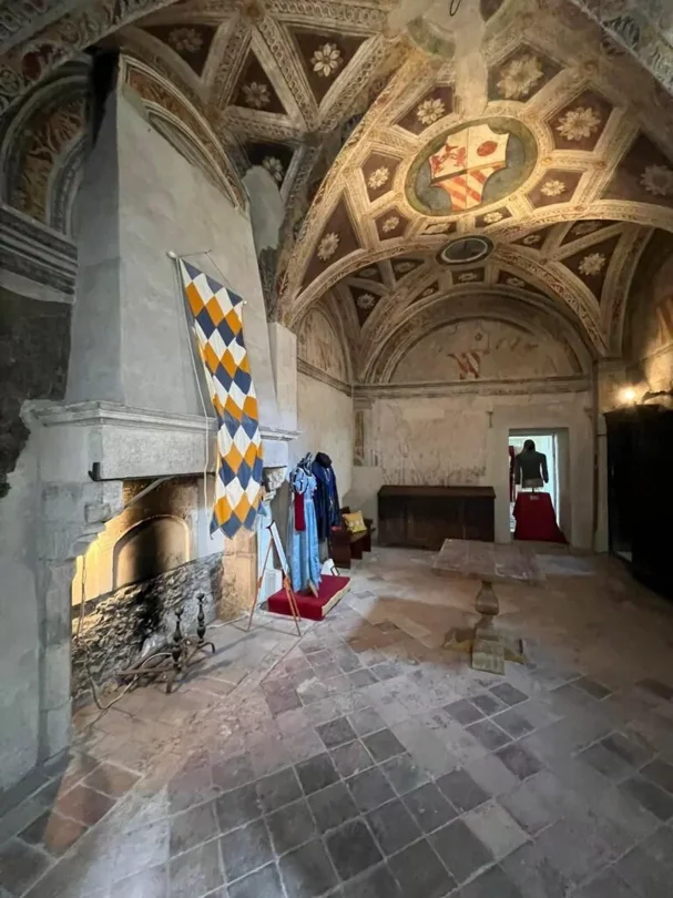 castello-savelli-palombara-sabina-2-768x1024 castello-savelli-palombara-sabina-2-768x1024