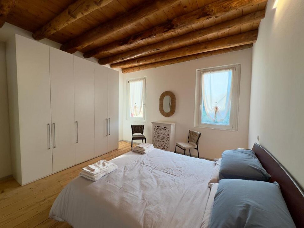 riva2.jpeg riva2.jpeg