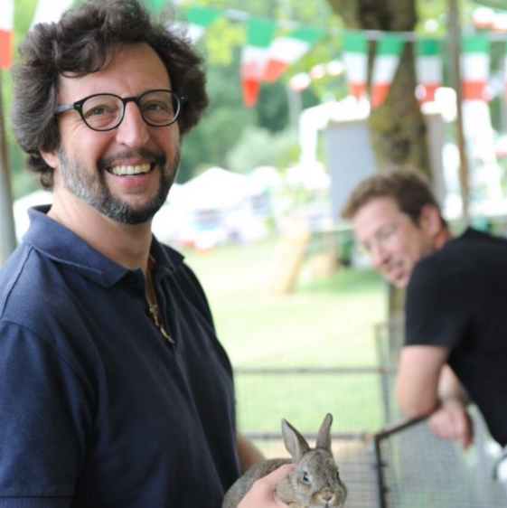 548bdbdf-1b43-4118-b7d4-88db971ebde4