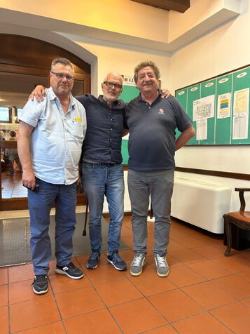 038f808a-b8b2-4837-8978-bf44a4bf80f3