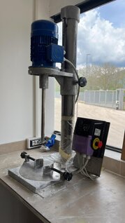 Agitatore dispersore da laboratorio