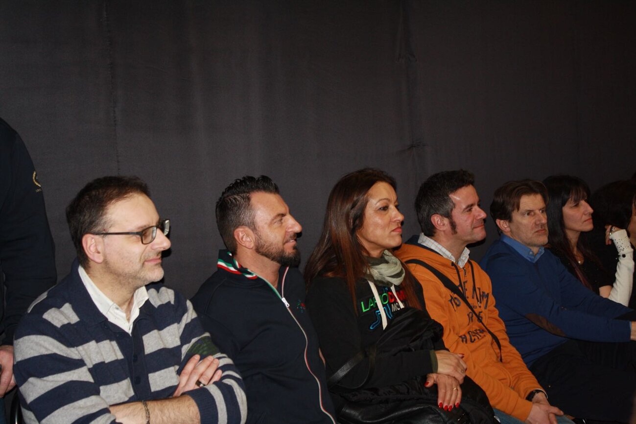 4c3eab6e-3f63-4ba1-94d3-8eb85f1e03b7 4c3eab6e-3f63-4ba1-94d3-8eb85f1e03b7