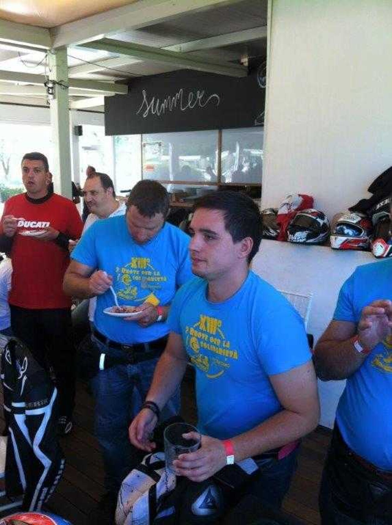 img_2205_c img_2205_c