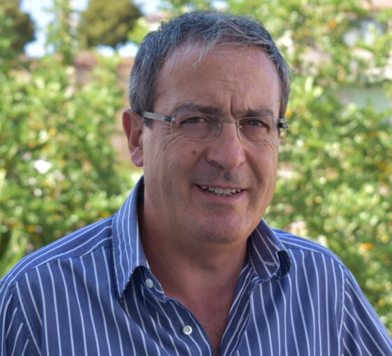 b5c96fc9-deca-4d01-96a4-6c93a8d28539