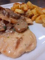 scaloppine-ai-funghi-con-patate-al-forno-codice-c33