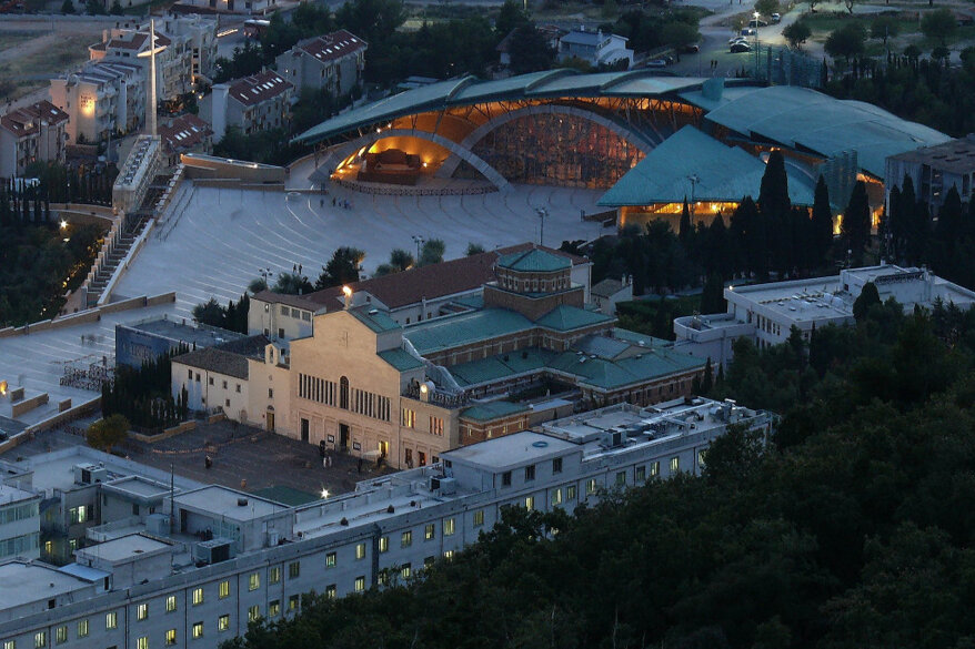 0a993264-2efd-43ab-986a-5a22754ac5be 0a993264-2efd-43ab-986a-5a22754ac5be