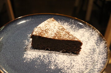 be709b67-5d63-4ee6-aa14-32696e1e605d be709b67-5d63-4ee6-aa14-32696e1e605d