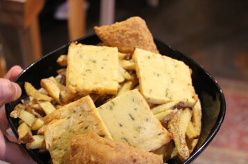 67f1d8db-6b79-4f2a-9470-d0bd8592f087 67f1d8db-6b79-4f2a-9470-d0bd8592f087