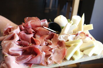 f5687779-4a6e-4bcd-bae3-da6be6c3a158 f5687779-4a6e-4bcd-bae3-da6be6c3a158