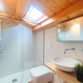 339d0d49-c6ab-4112-93ee-7c47402ca2ef