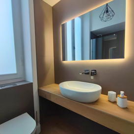 fde7bb6c-ee2e-421b-a0bc-7b3ddb4d75d0