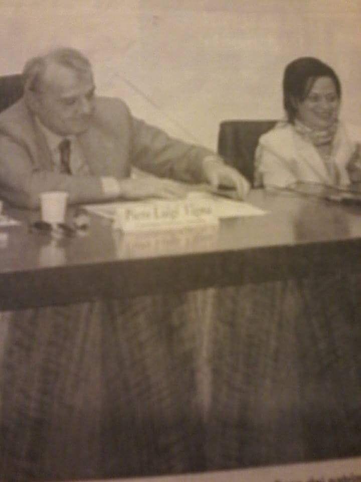 30119825-ea1f-4b42-8e53-71d469bc6aaa 30119825-ea1f-4b42-8e53-71d469bc6aaa