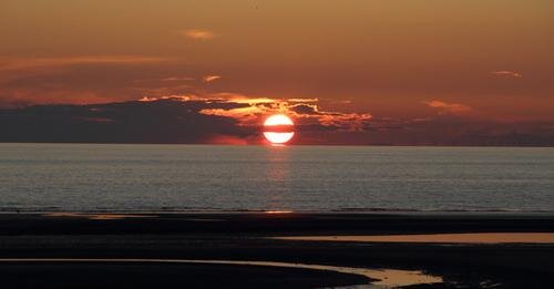 QUANDO UN AMICO CI LASCIA QUANDO UN AMICO CI LASCIA