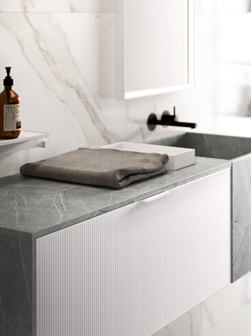 9fb04d76-fe6e-4e84-8d6a-fb115ead4bf1