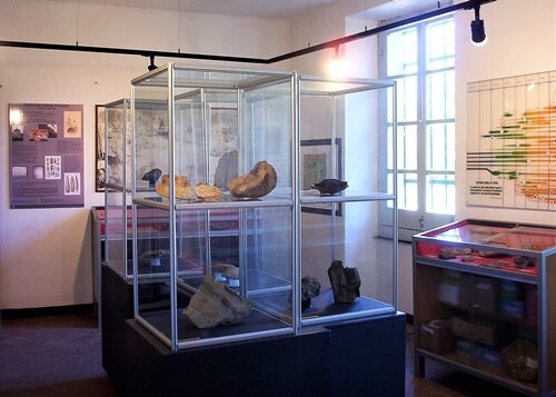 cff81847-b4a9-4a41-a130-144b7da80665