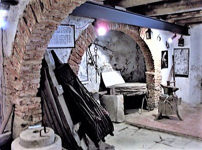 97db8e90-dac0-43df-87f1-49bc893974a1