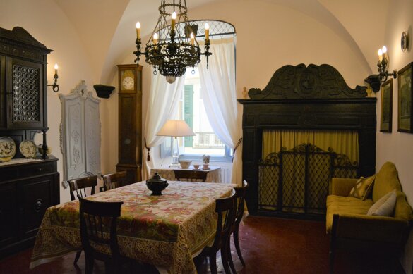 c11a8336-4e28-4c48-9cad-a0c9ad325725