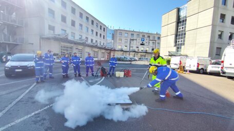 4da66eb9-748f-48ed-94cf-4faa5b5b9d84