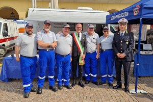 Festa del 2 giugno Piazza Walther