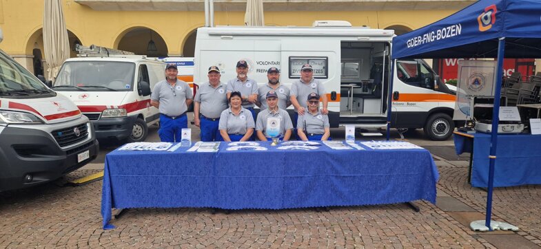 Festa del 2 giugno Piazza Walther Festa del 2 giugno Piazza Walther