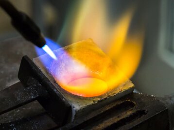 d223ba74-d243-41df-bb57-26947ce523fe