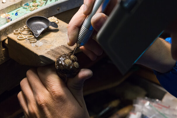 aa7ce5e6-d0af-4c08-8108-f5362c3eb9ac