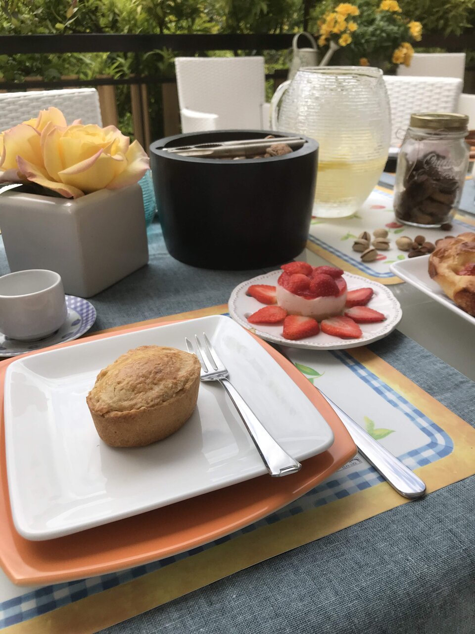 8f18180c-f81d-4f03-b89c-7b4cc38d453c