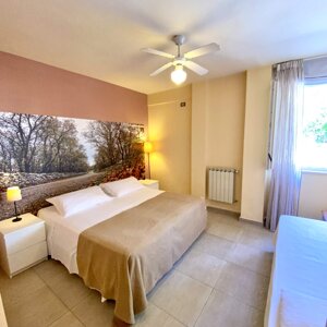 1d6e31dc-9b3d-4ce1-aeac-377442c79bf8 1d6e31dc-9b3d-4ce1-aeac-377442c79bf8