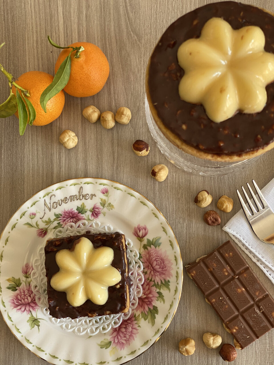 namelaka al fondente e bavarese al le clementine in un guscio di pasta frolla namelaka al fondente e bavarese al le clementine in un guscio di pasta frolla