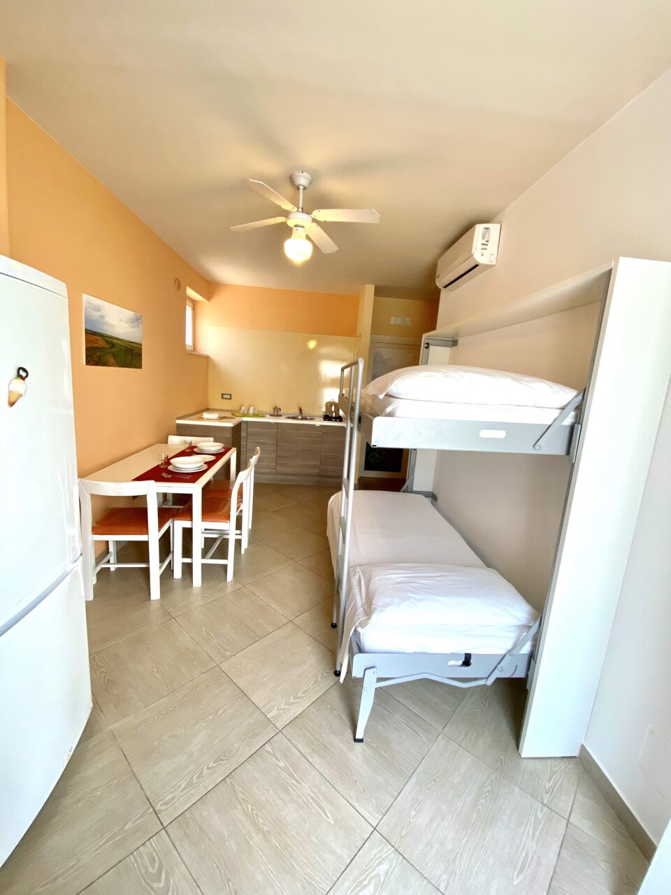 40d3567c-57f7-412b-a327-ecc87d55d27c 40d3567c-57f7-412b-a327-ecc87d55d27c