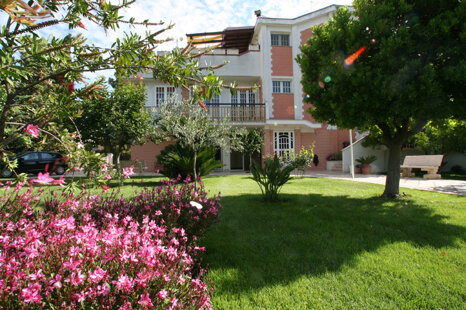 e0e71dbd-c2bc-4e87-b8c6-bbf1c9ca20b6 e0e71dbd-c2bc-4e87-b8c6-bbf1c9ca20b6