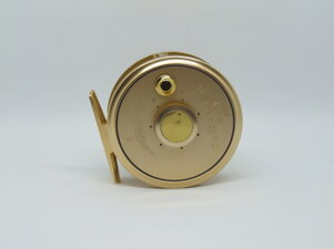 2e226c40-d3df-4220-8c2c-156024ee3c84