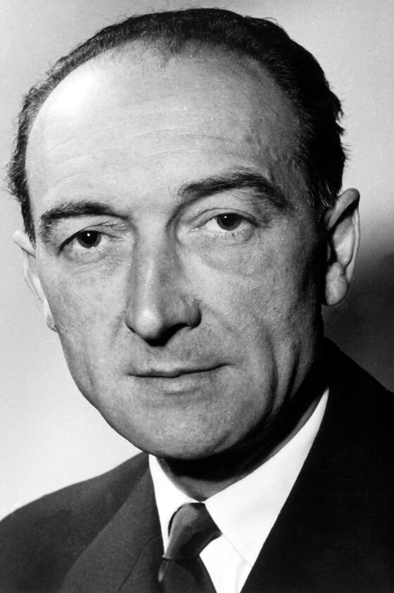 ed234db5-6f84-482b-840b-5e56d222bb83