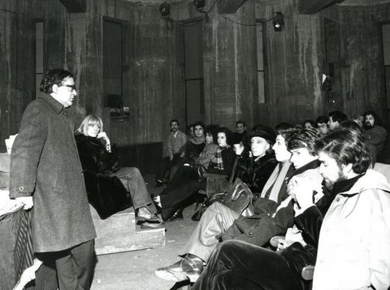 e396b906-f6d5-400c-8803-ac203d52c353