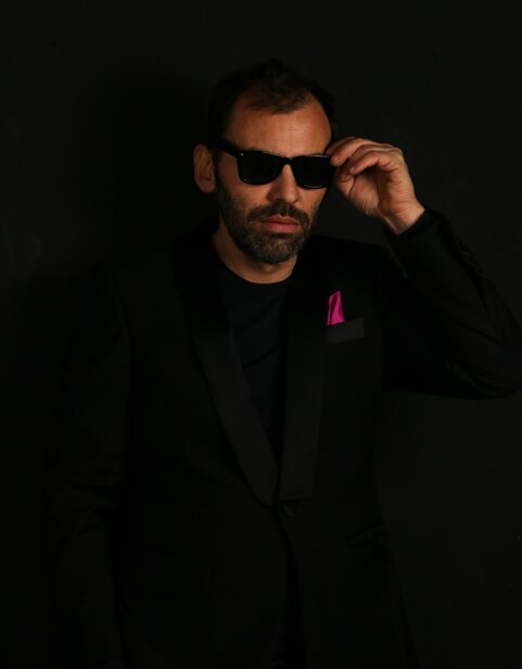 4b850095-26a0-46b5-8233-b16ddd39112b