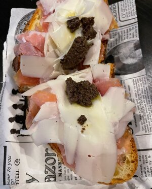 Grappoli e Luppoli Milano Enoteca Birreria