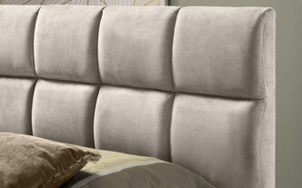 77767.jpeg 77767.jpeg