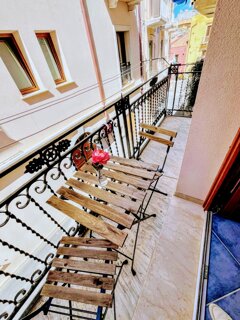 balcone filtro con rosa.jpeg balcone filtro con rosa.jpeg