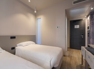 hotel%20astoria%20ok-14.jpeg